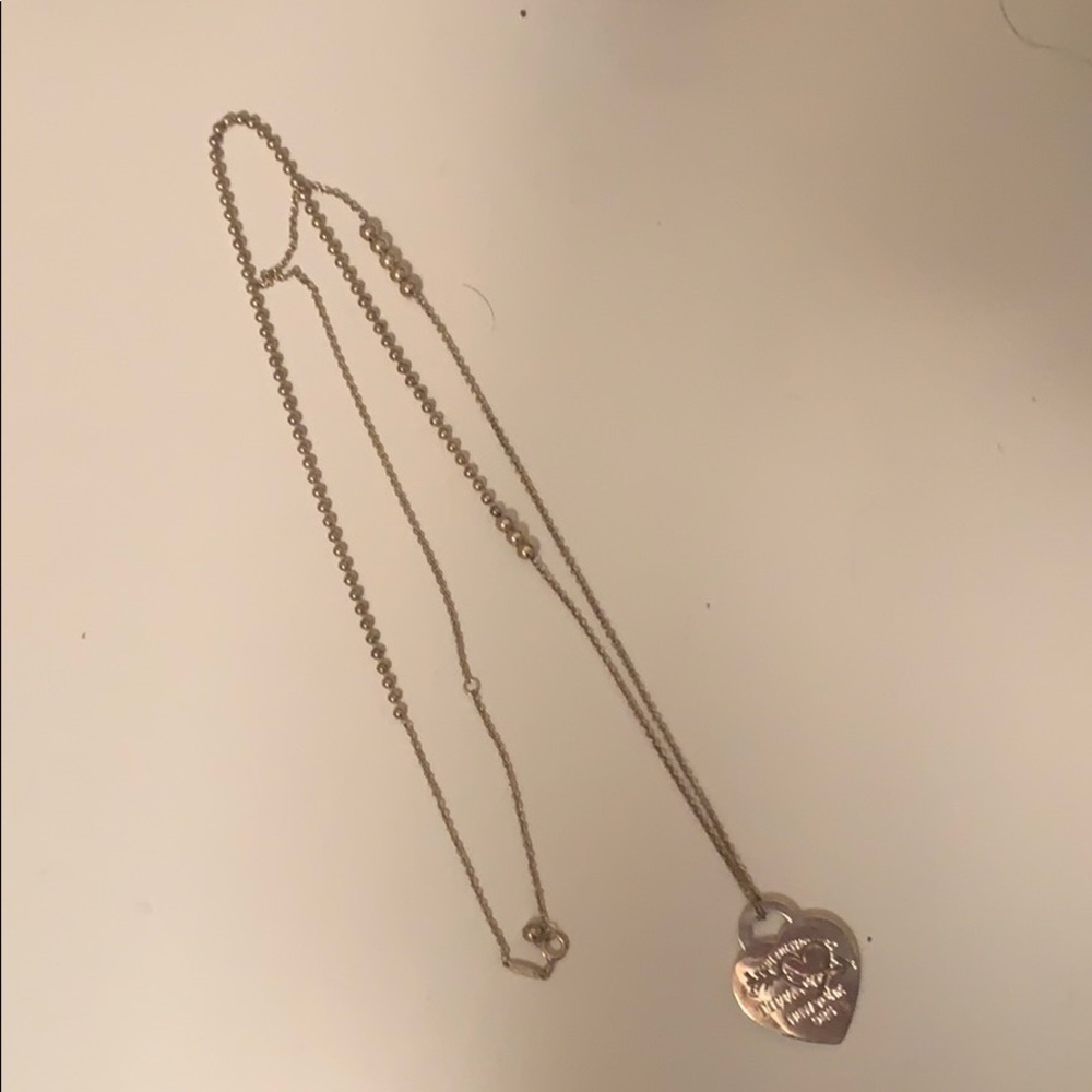 Authentic Tiffany’s necklace with long chain